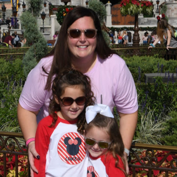 Meet your Posher, Erica - Picture 1 of 1